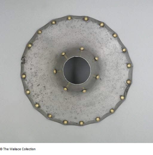 163 Vamplate 16th century.jpg